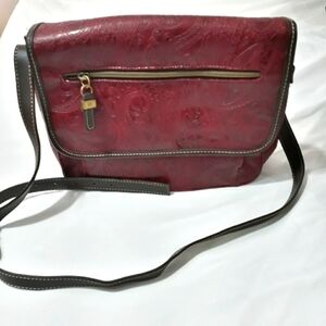 Relic Burgundy shoulder and crossbody bag with compartments